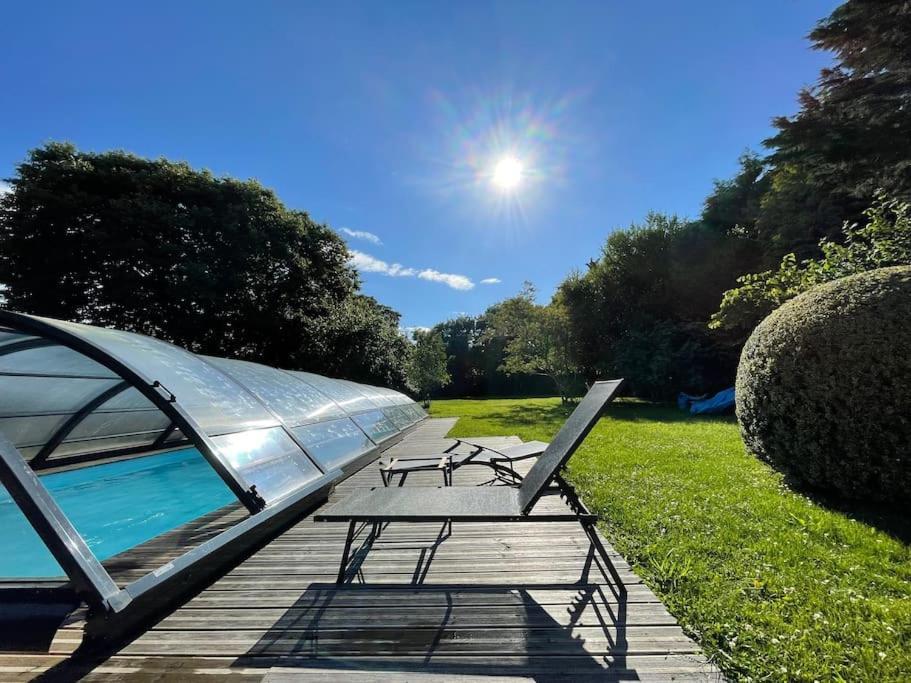 Le Gite Marie-Galante : Belle Maison D'Hotes Avec Acces Piscine En Ete Lanmeur Exteriör bild