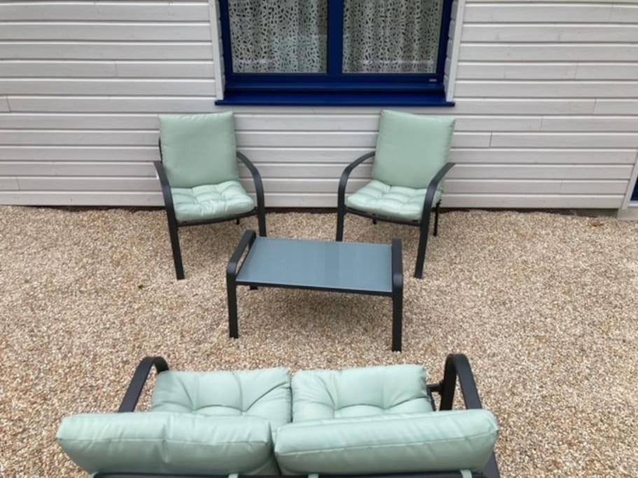 Le Gite Marie-Galante : Belle Maison D'Hotes Avec Acces Piscine En Ete Lanmeur Exteriör bild